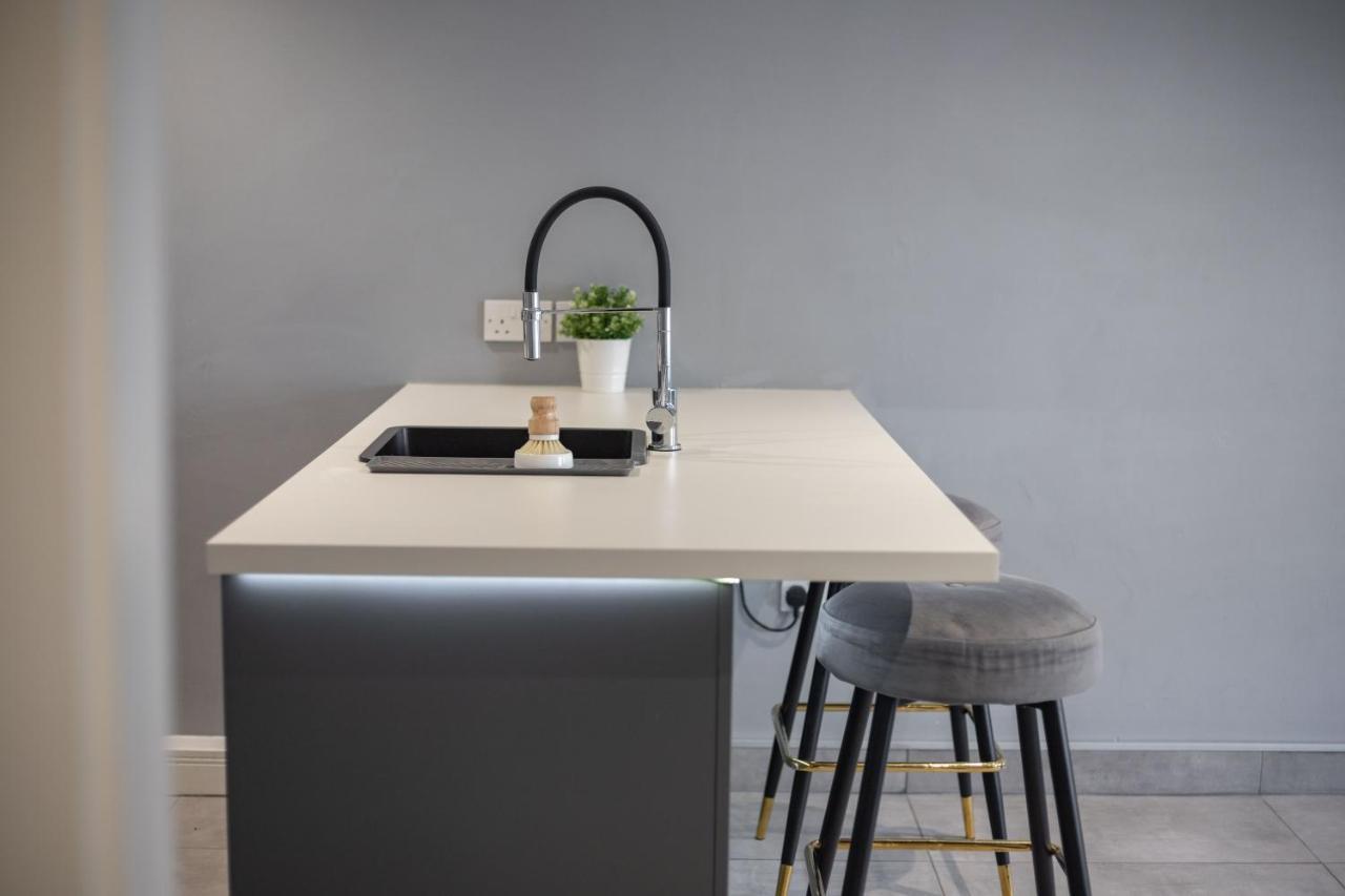 #4 Reed Street Apartment Hull City Centre Nr Connexin Live Кінгстон-апон-Галл Екстер'єр фото